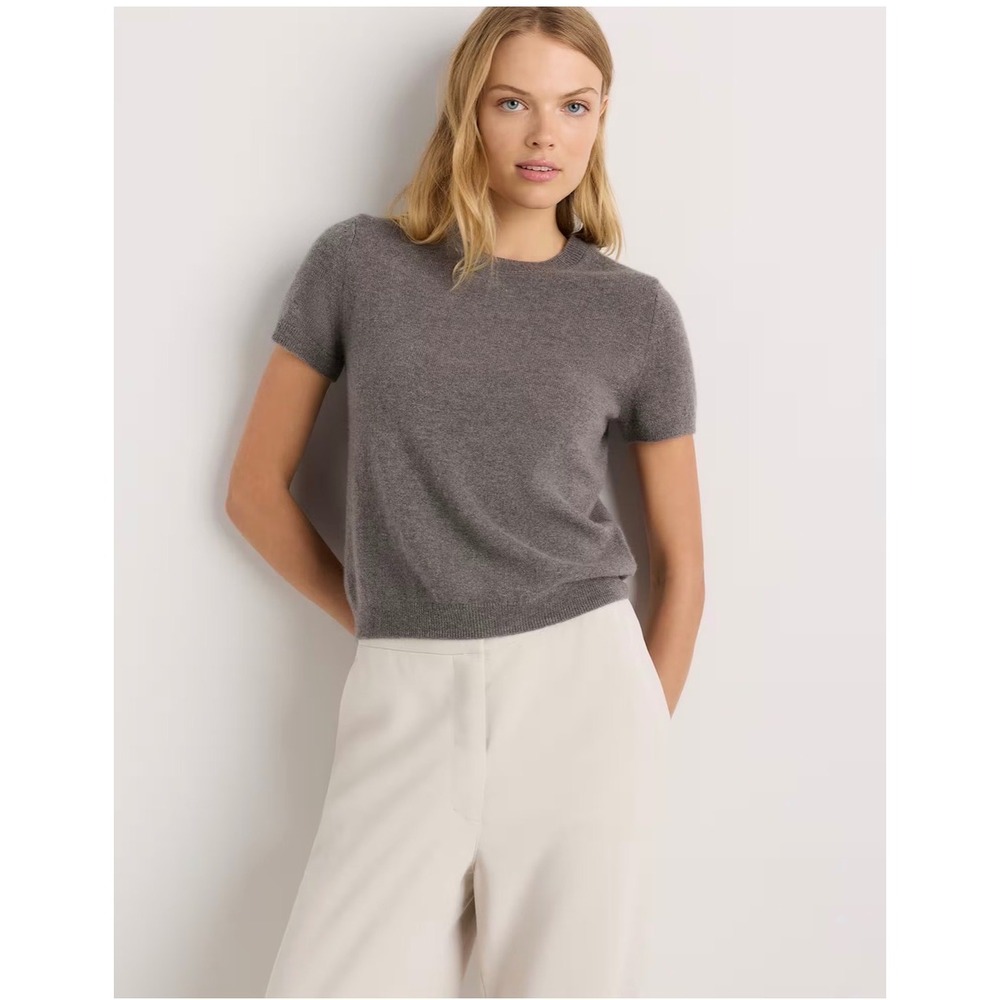 Quince Women's M Gray 100% Mongolian Cashmere Short Sleeve Sweater Tee